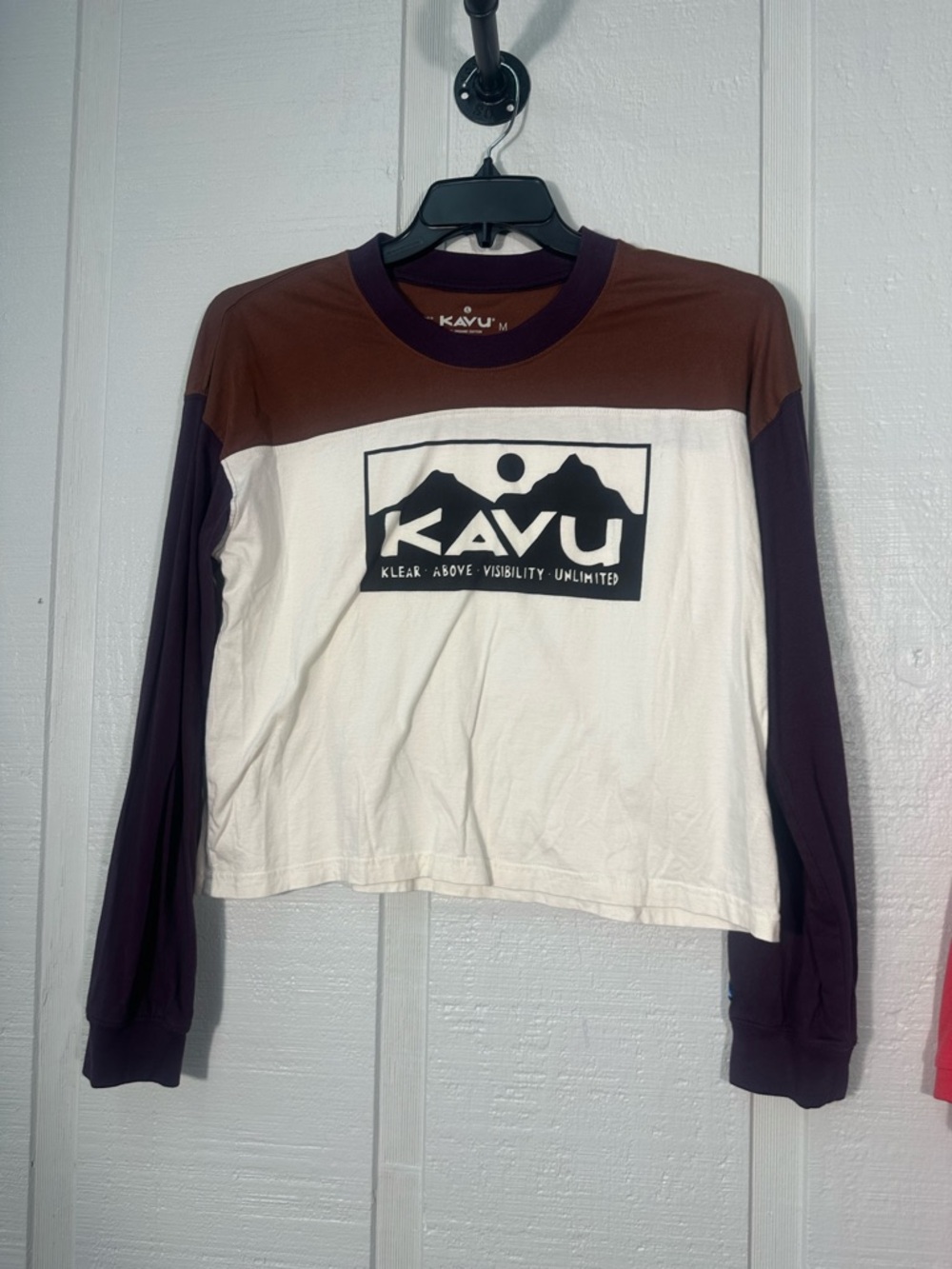 Kavu Long Sleeve Crop Tshirt Size Medium EUC